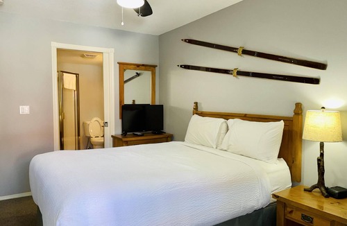 Fernie Resort | Condo 2 Bedroom 2 Bathroom-NO PETS