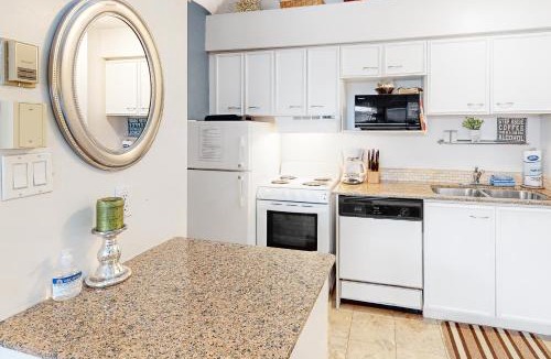 Craigleith Hotel | Condo 416 at North Creek Resort
