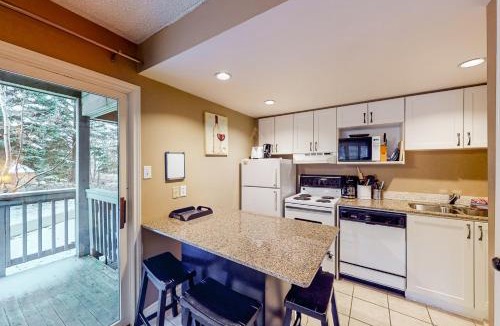 Craigleith Hotel | Condo 503 at North Creek Resort