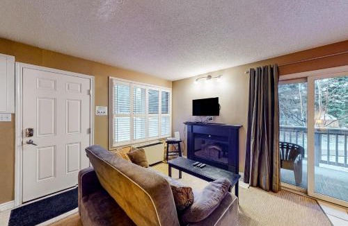Craigleith Hotel | Condo 503 at North Creek Resort