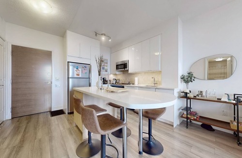 Willowdale Condo | Condo Apartment in North York, Yonge & Sheppard subway station