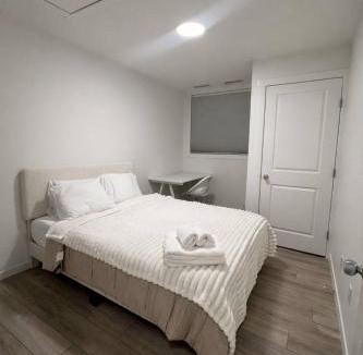 West Edmonton House | Condo w 2 Beds 13 Mins from West Edmonton Mall