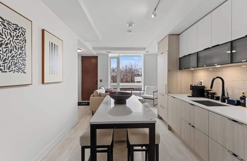 West Don Lands House | Contemporary 3BR Home near Distillery District with Included Parking