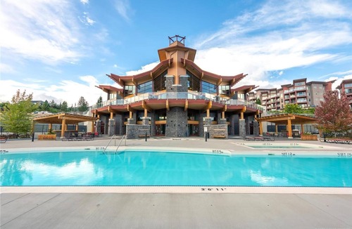 Central Okanagan Condo | Coppersky Oasis
