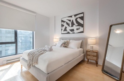 Cite Multimedia Apartment | Corner 2BR Old Port - Free Indoor Parking