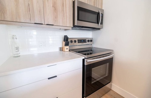 North End Apartment | Corporate Stays | Junction 2 Bedrooms