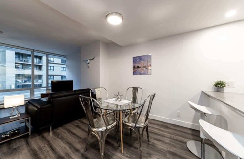 Downtown Vancouver Apartment | Corporate Stays | Tate 1 Bedroom