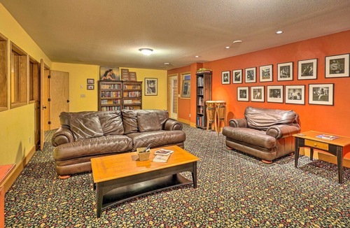 Central Okanagan Villa | Country Villa on Kalamalka Lake w/ Private Pool!