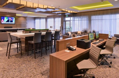 North Industrial Hotel | Courtyard by Marriott Saskatoon Airport