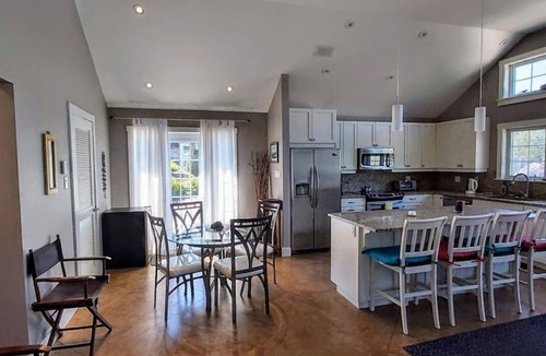 Upper Blandford Cottage | Cove's Mooring -Near Chester NS - Deep Cove -Hubbards