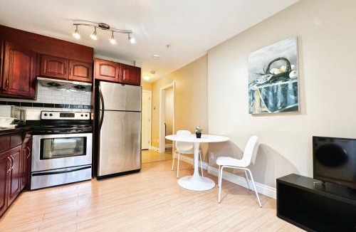 Marpole Apartment | Cozy 1bedroom Suite in Vancouver Westside
