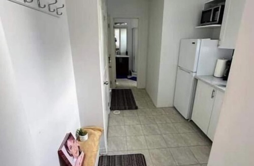 Bowmanville House | Cozy 1Br Basement Apt - New Downtown Bowmanville