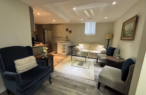 Streetsville Apartment | Cozy 2-Bedroom Apartment in Charming Mississauga