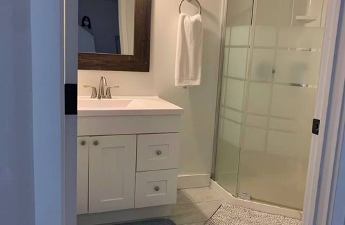 Whitehorse House | Cozy 2 beds in Whistles Bend
