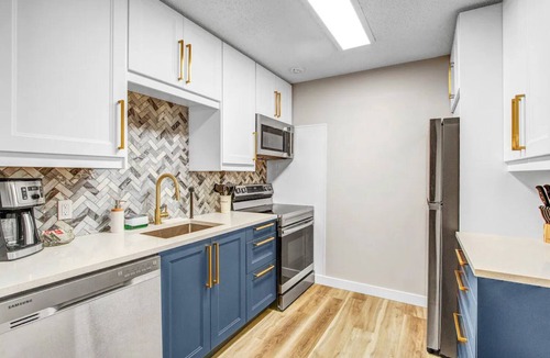 North Central Edmonton House | Cozy 3 bedrooms located near River Valley 10173