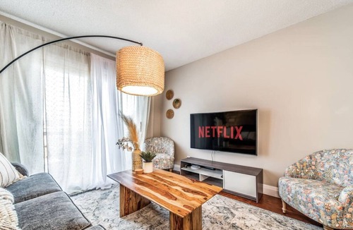 Northwest Edmonton House | Cozy 3BD w/AC, Patio, Theatre Room | 15 min to DT