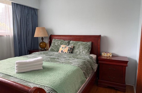 Marpole Apartment | Cozy 3BR Suite Near Airport & Canada Line