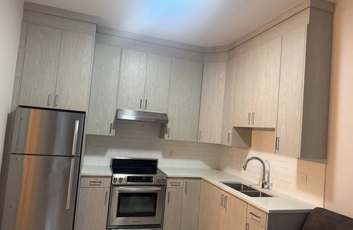 Fleetwood Apartment | Cozy apartment in central location close to parks, restaurants and guilford mall
