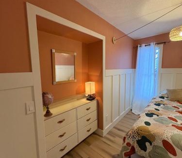 Marda Loop Apartment | Cozy boho downtown apartment