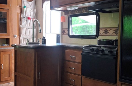 Beresford House | Cozy Camper setup, off grid