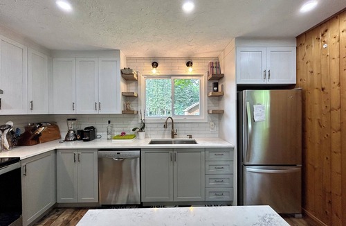 Harrington Cottage | Cozy cottage on the lake