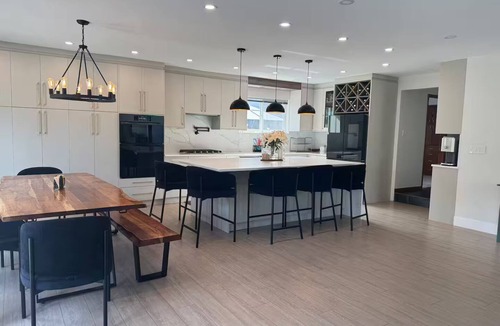 Ladner House | Cozy Family Retreat in beautiful Ladner