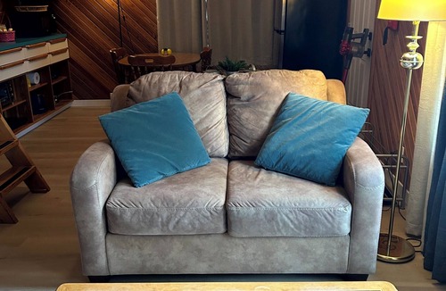 East Kootenay Cottage | Cozy Guesthouse with Beautiful Mountain Views!