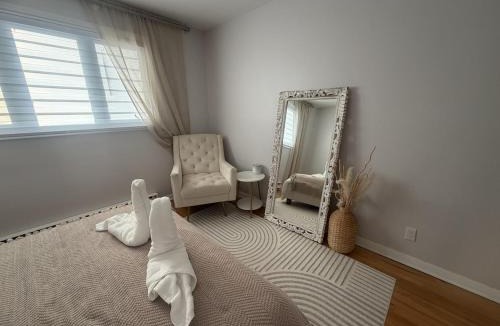 Laval-des-Rapides House | Cozy Home Near Place Bell