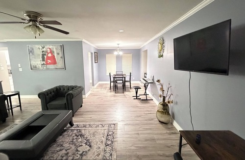 Townline Hill House | Cozy house where luxury is Addictive, privacy is the key