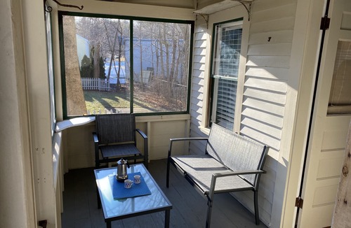 Ogunquit Apartment | Cozy, perfect location, dog friendly Updated calendar with more availability!