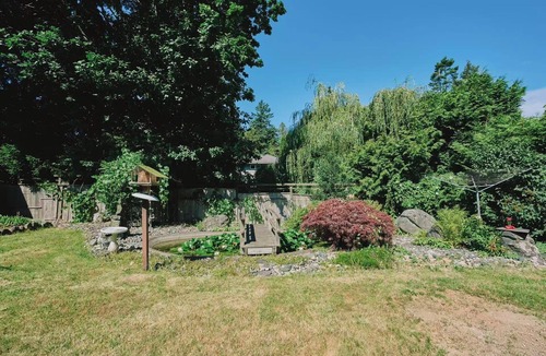 Metro Vancouver Regional District House | Cozy spacious quiet house