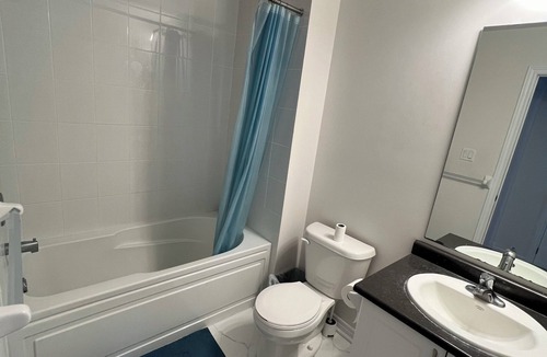 Guelph House | Cozy stay near Guelph's best