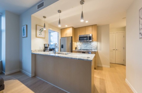 Southeast False Creek Condo | D5 - 2 bedroom in Olympic Village