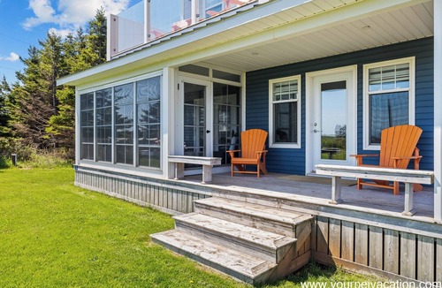 Darnley Cottage | Darnley cottage, walk to beach, 4br/2.5 bth