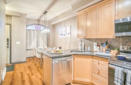 Canmore Ski Chalet | Delightful Chalet Heated Pool Hot Tub Private Entry