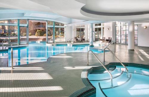 Kelowna Central Business District Resort | Delta Hotels by Marriott Grand Okanagan Resort