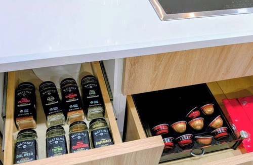 Rosemount Apartment | Deluxe Studio Apartment - Private Kitchen & Bath