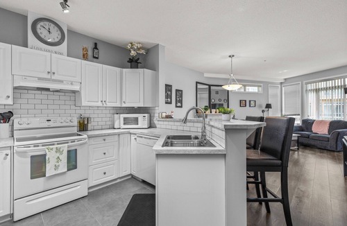 North End Condo | Discovery Bay Resort - Pool - Downtown - 2Bed 2 BA