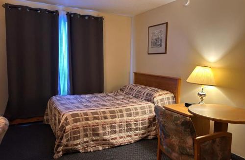 Yellowknife Hotel | Discovery Inn