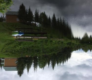 Sainte Rose du Nord Ski Chalet | domaine de la vallee