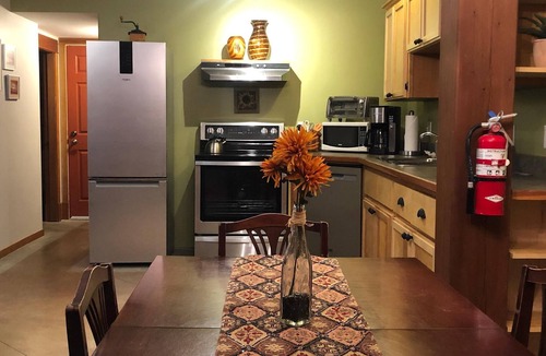 Nelson Apartment | Downtown 1BR suite, ground floor, level entry.