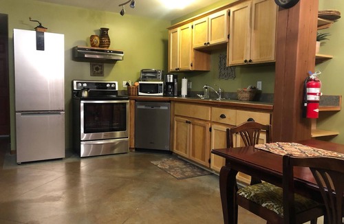 Nelson Apartment | Downtown 1BR suite, ground floor, level entry.