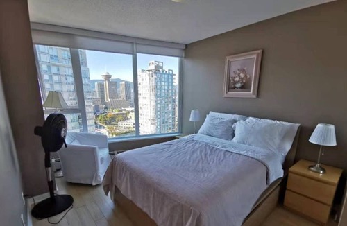 Crosstown Condo | Downtown 270° Sea& Mountain& City View by SkyTrain