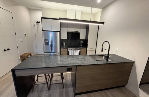 Downtown Halifax Apartment | Downtown 2Bed 2Bath Pet Friendly Townhouse