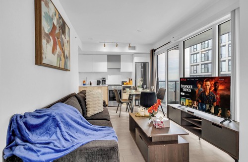 Old Town Hotel | Downtown East Hotel & Suites