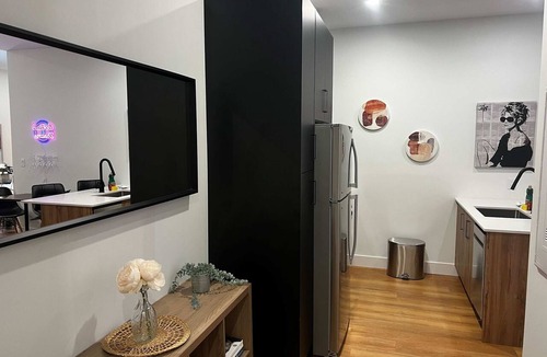 Downtown Halifax Apartment | Downtown Glow, Studio with AC