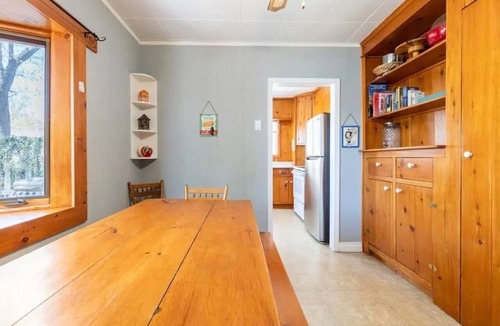 Grand Bend Cottage | DOWNTOWN GRAND BEND! steps to the step and main beach open this weekend!