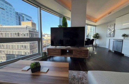 Downtown Halifax Apartment | Downtown waterfront 2 BR and 2 Bath with 6 appliances