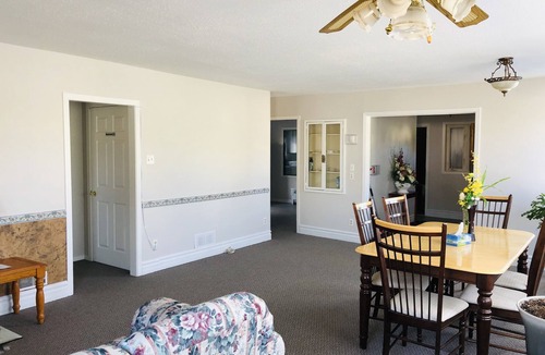 Whitehorse House | Downtown Whitehorse Deluxe Rental