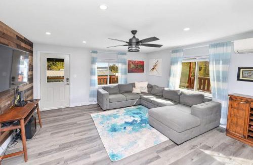 Regional District of Nanaimo House | Dragonfly Cottage by EMR Vacation Rentals
